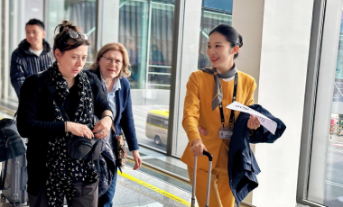 机场接送、旅游服务